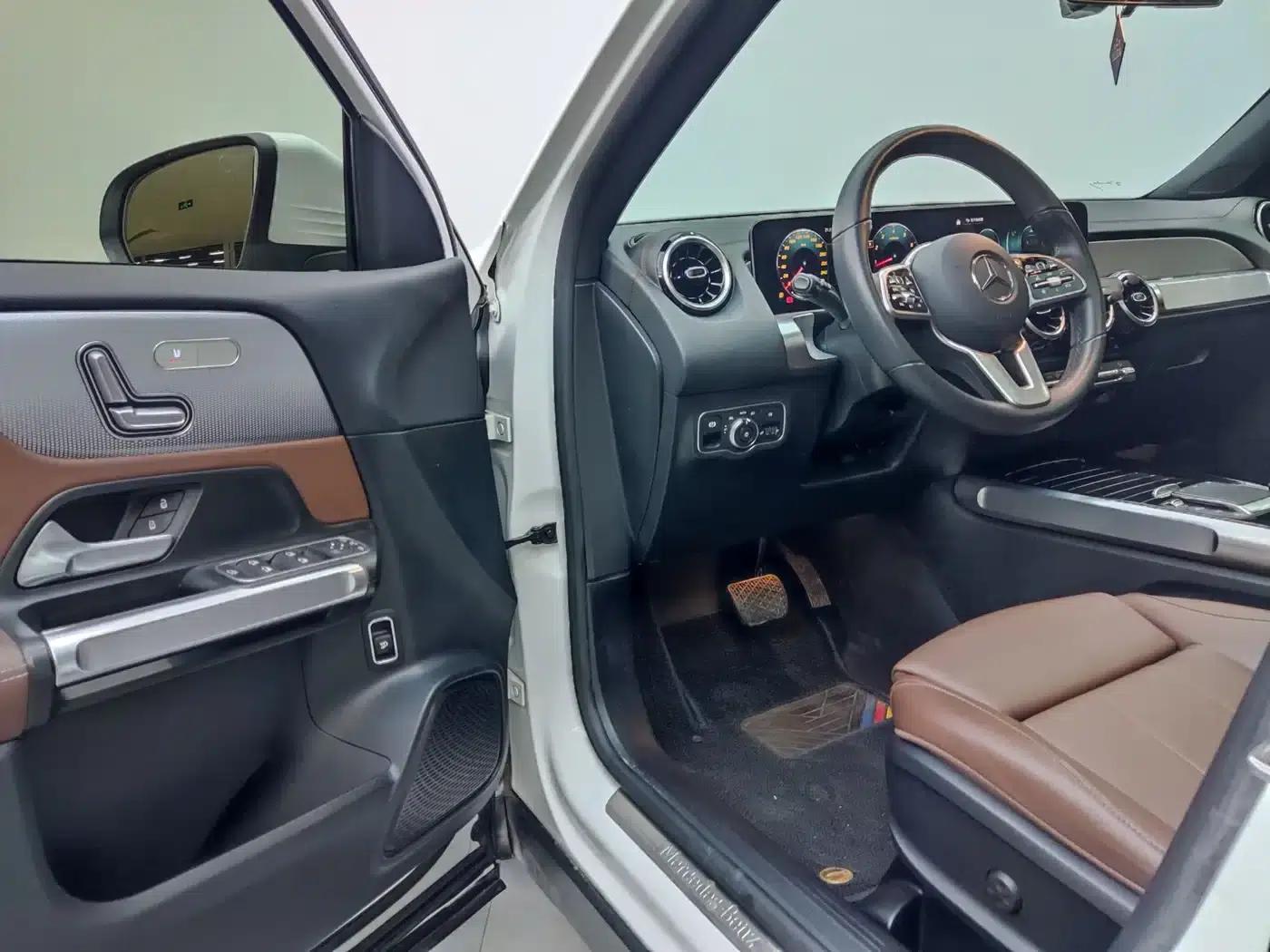 2020 Mercedes-Benz GLB 180 Fashion Edition — миниатюра 7