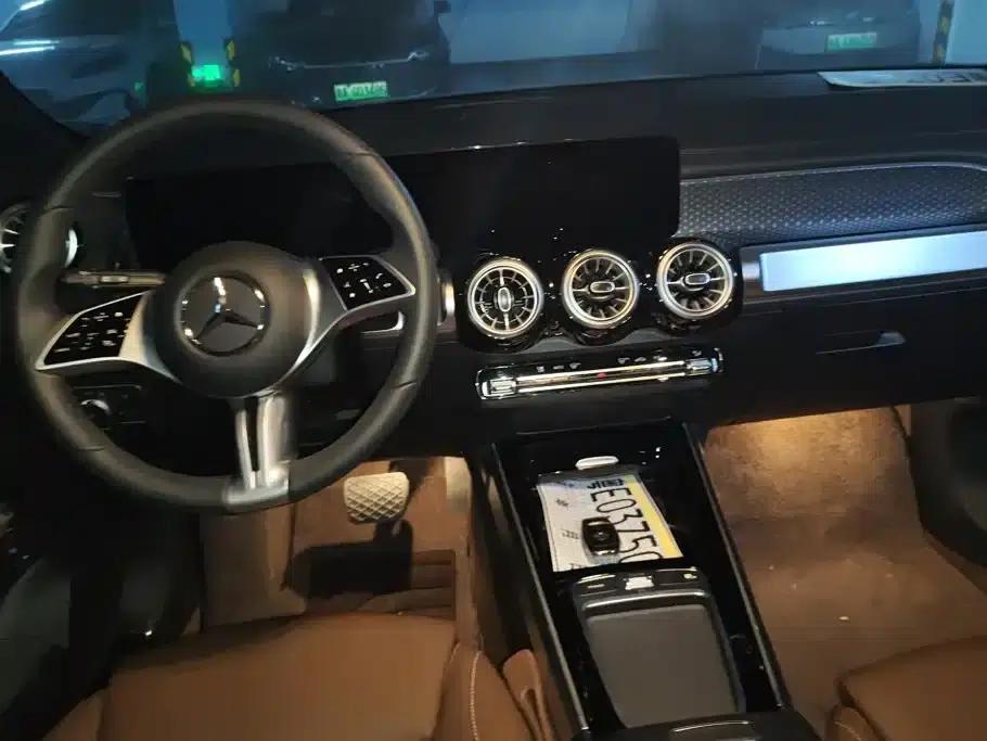 Mercedes-Benz GLB 2025 GLB 220 Fashion Edition — миниатюра 12