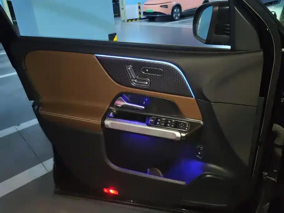 Mercedes-Benz GLB 2025 GLB 220 Fashion Edition — миниатюра 7