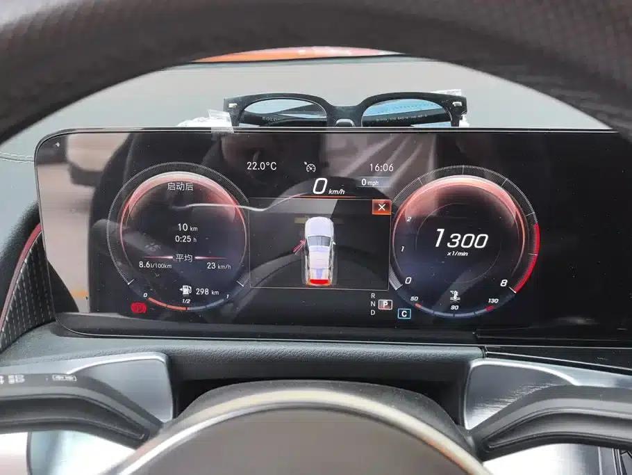 2023 Mercedes-Benz GLB 220 Fashion Edition — миниатюра 14