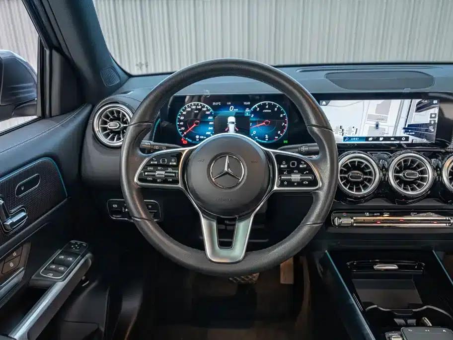2023 Mercedes-Benz GLB 220 Fashion Edition — миниатюра 14