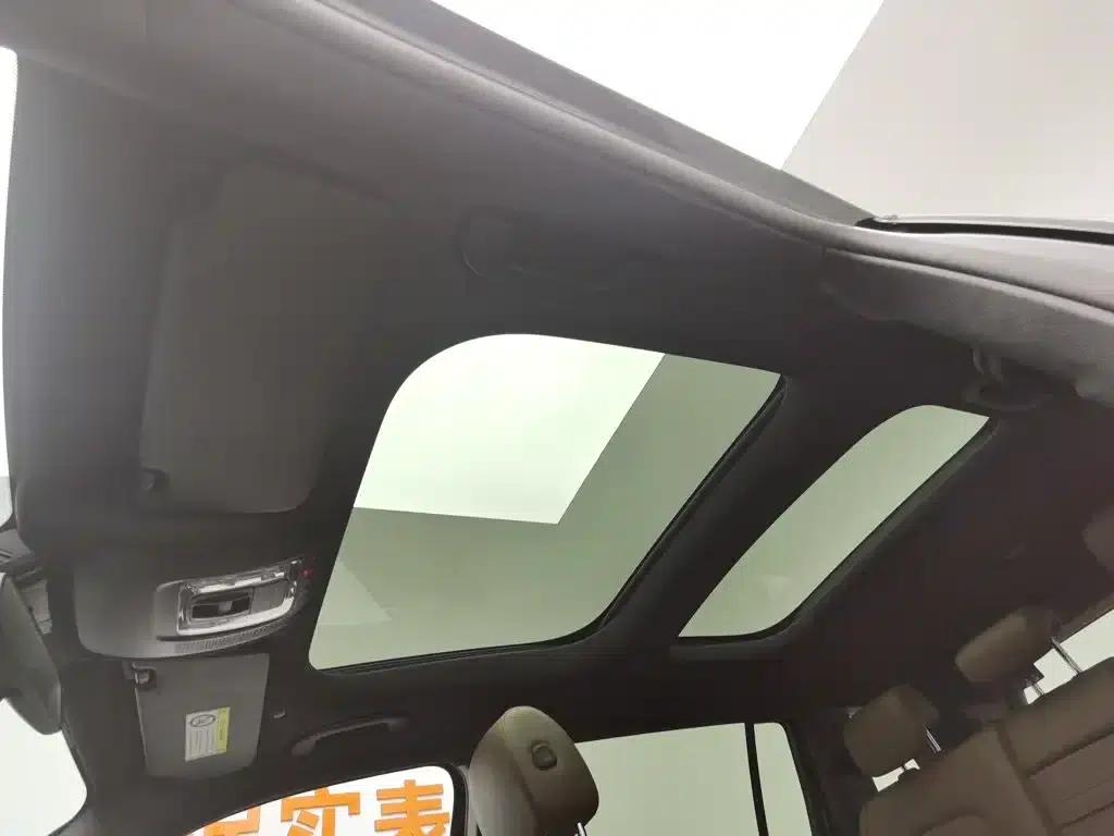 2022 Mercedes-Benz GLB 220 4MATIC — миниатюра 14
