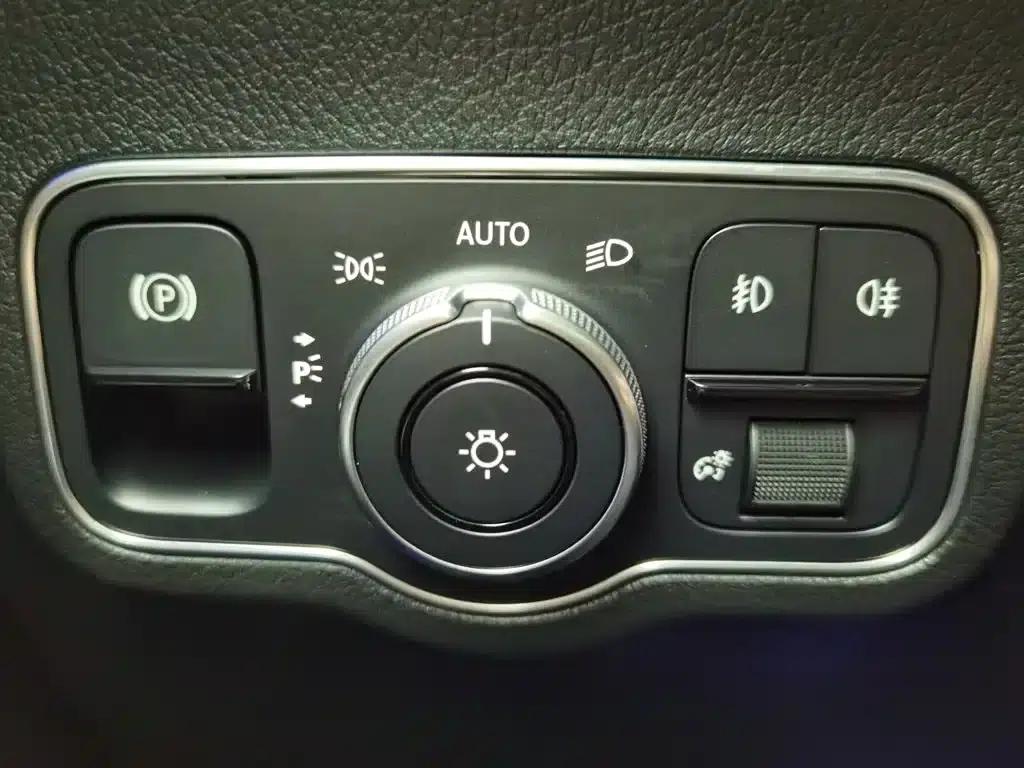 2022 Mercedes-Benz GLB 220 4MATIC — миниатюра 21