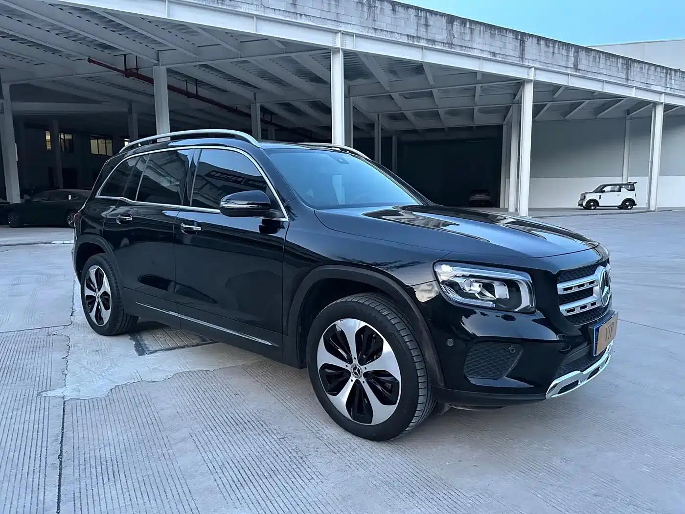 2023 Mercedes-Benz GLB 220 Fashion Edition — миниатюра 3