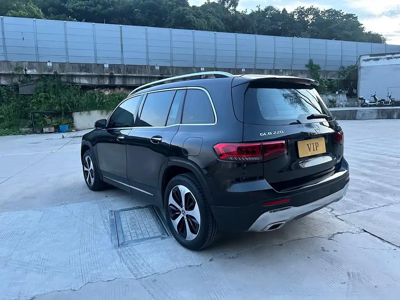 2023 Mercedes-Benz GLB 220 Fashion Edition — миниатюра 7