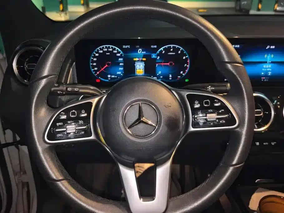 2021 Mercedes-Benz GLB 180 Dynamic — миниатюра 15