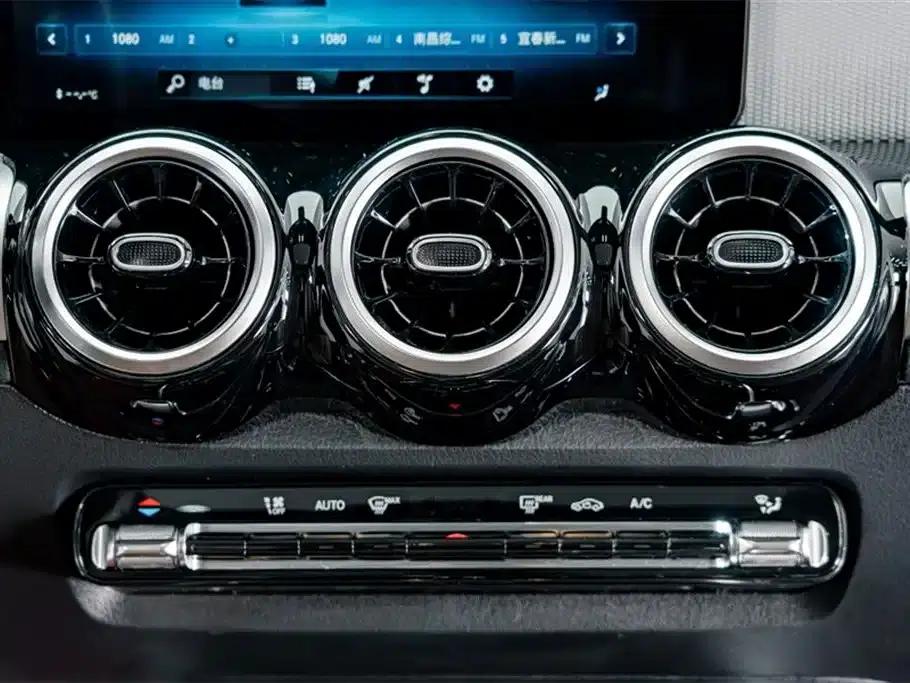 Mercedes-Benz GLB 2023 Fashion Edition — миниатюра 11