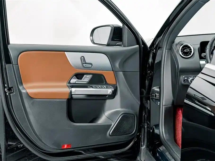 Mercedes-Benz GLB 2023 Fashion Edition — миниатюра 15