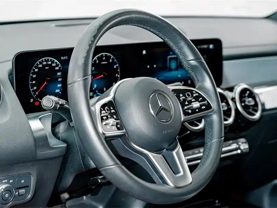Mercedes-Benz GLB 2023 Fashion Edition — миниатюра 9