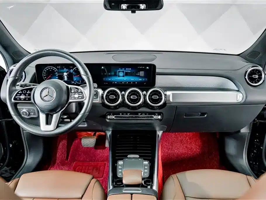 Mercedes-Benz GLB 2023 Fashion Edition — миниатюра 10