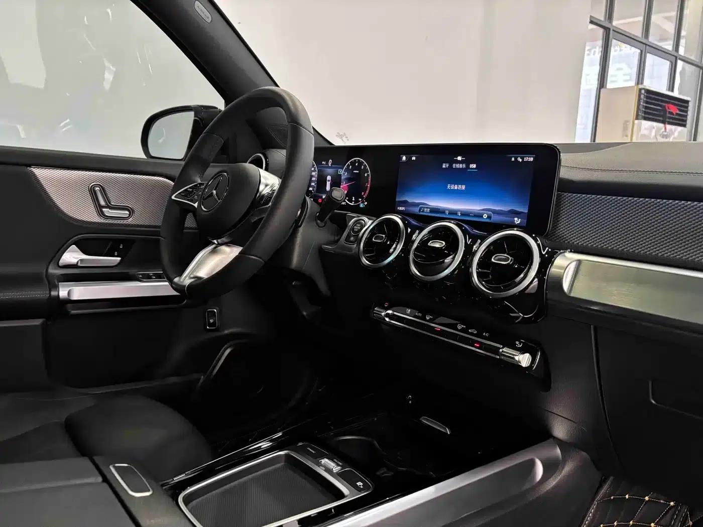 Mercedes-Benz GLB 2024 Facelift GLB 200 Dynamic — миниатюра 28