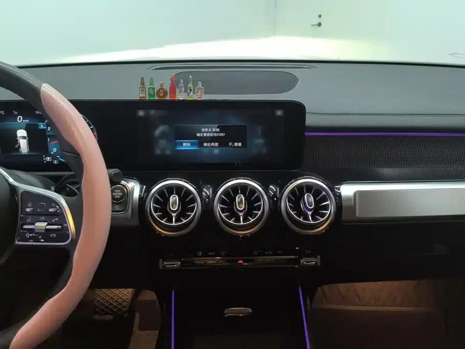 2022 Mercedes-Benz GLB 220 Dynamic — миниатюра 13