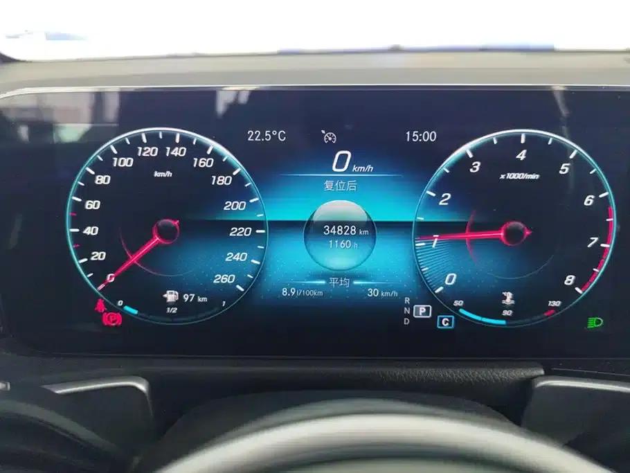 2022 Mercedes-Benz GLB 220 Dynamic — миниатюра 14