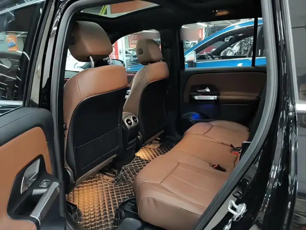 Mercedes-Benz GLB 2022 Facelift GLB 200 Dynamic — миниатюра 17