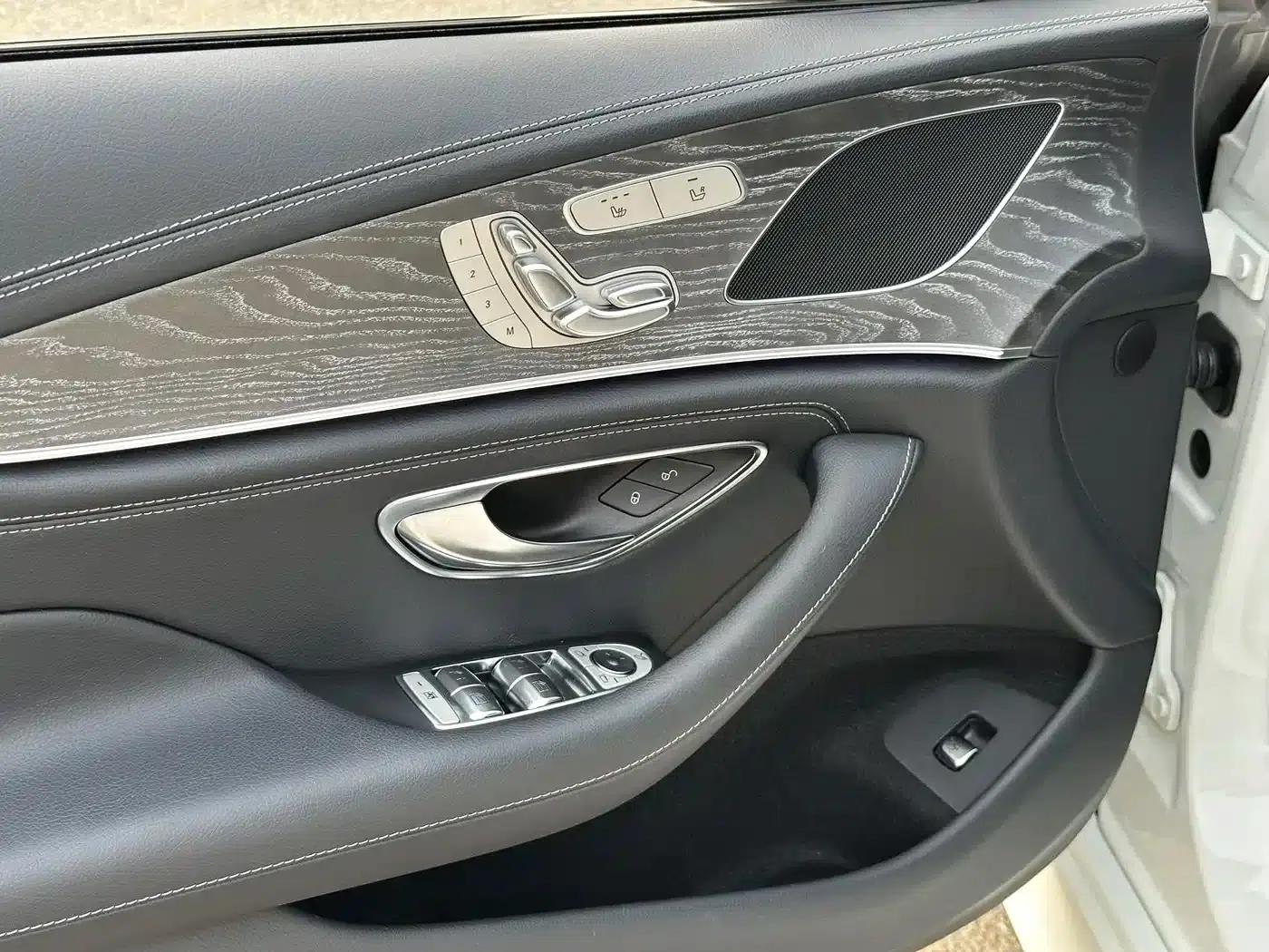 Mercedes-Benz CLS 2020 CLS 300 Dynamic — миниатюра 8