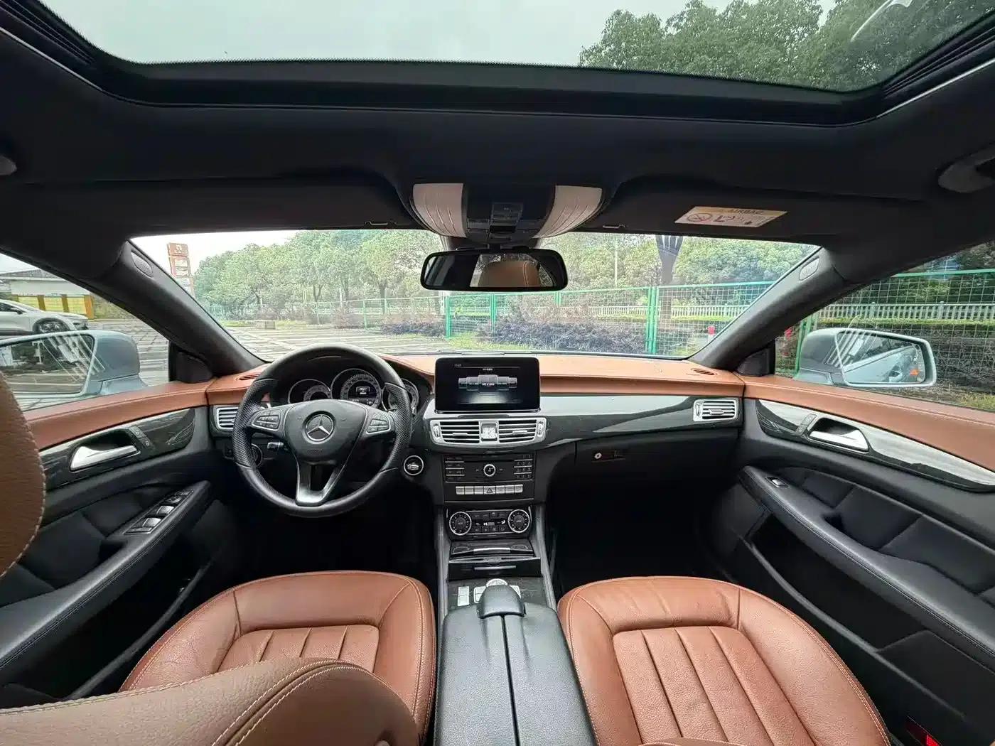 2015 Mercedes-Benz CLS 260 — миниатюра 14