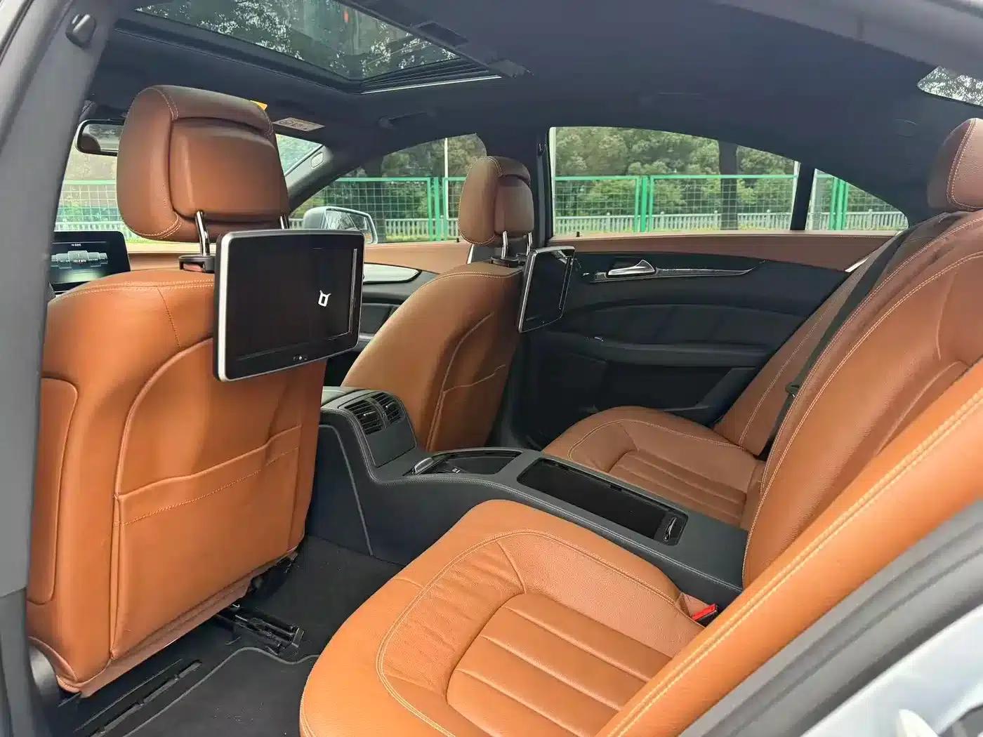 2015 Mercedes-Benz CLS 260 — миниатюра 16