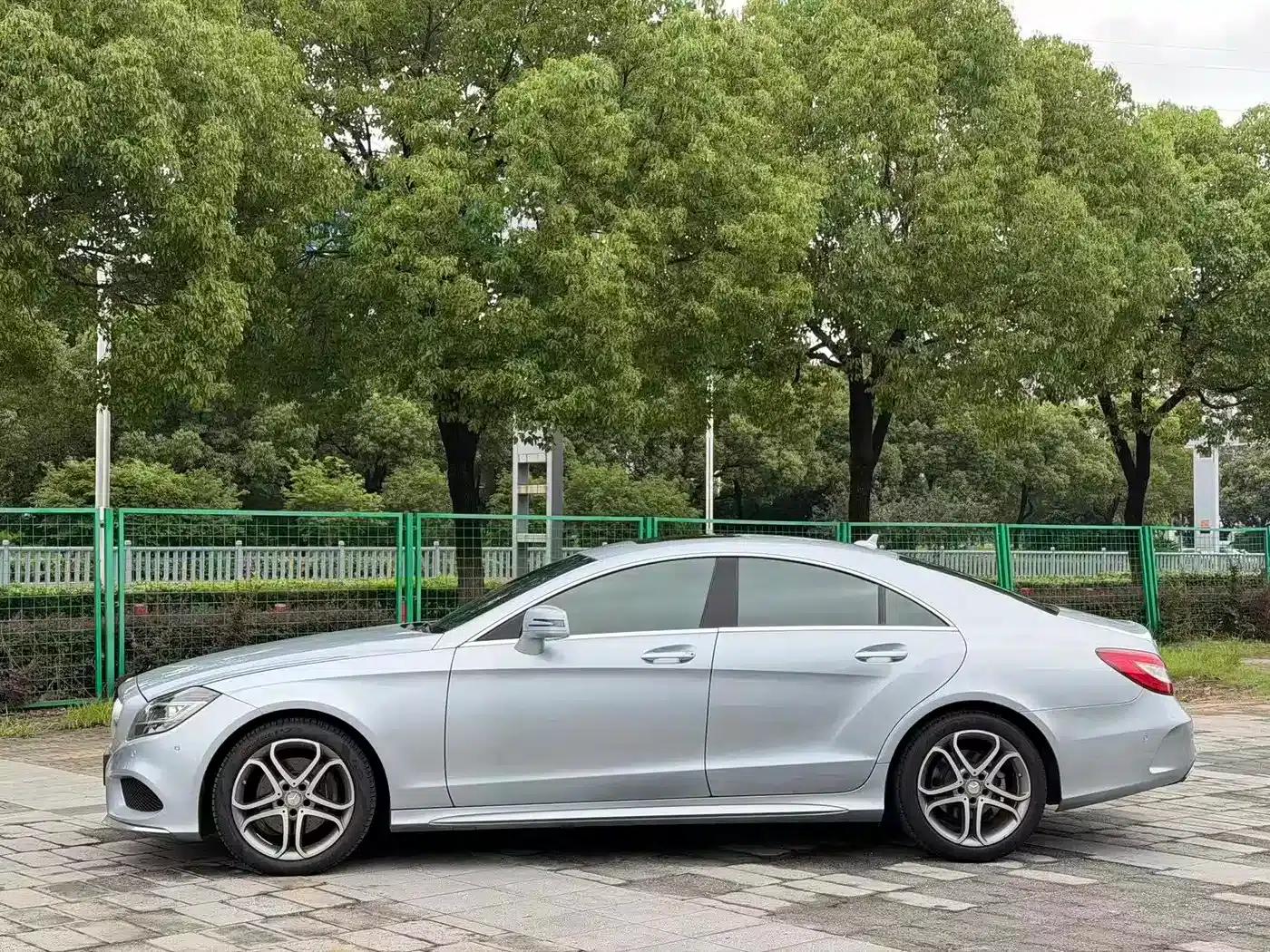 2015 Mercedes-Benz CLS 260 — миниатюра 3