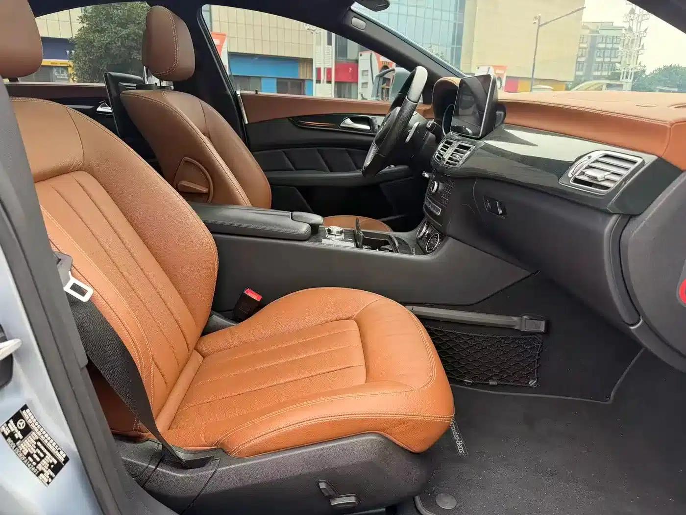 2015 Mercedes-Benz CLS 260 — миниатюра 8