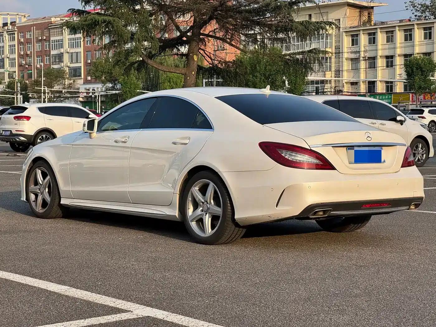 Mercedes-Benz CLS 2017 CLS 260 Colorful Edition — миниатюра 12