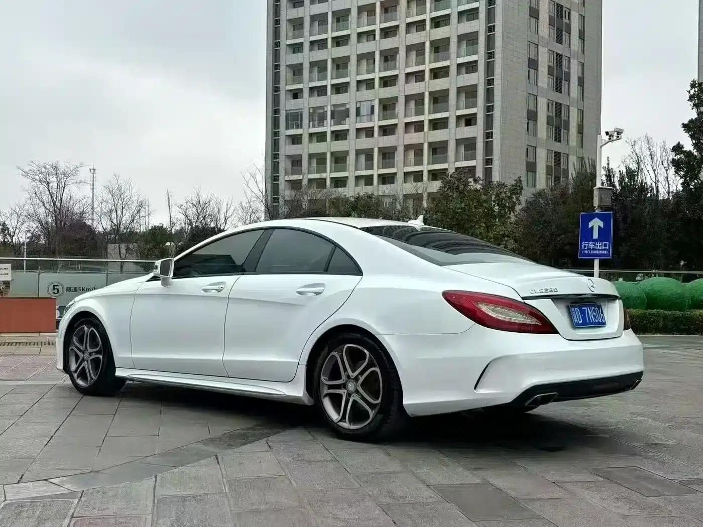 2015 Mercedes-Benz CLS 260 — миниатюра 9