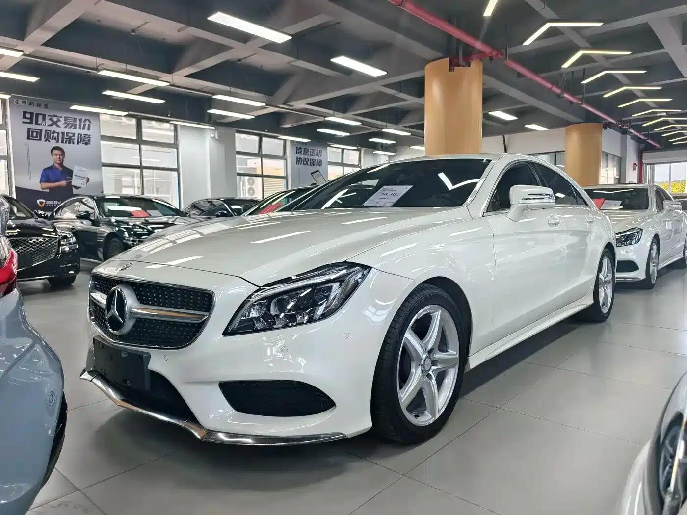 Mercedes-Benz CLS 2017 CLS 260 Colorful Edition — миниатюра 1