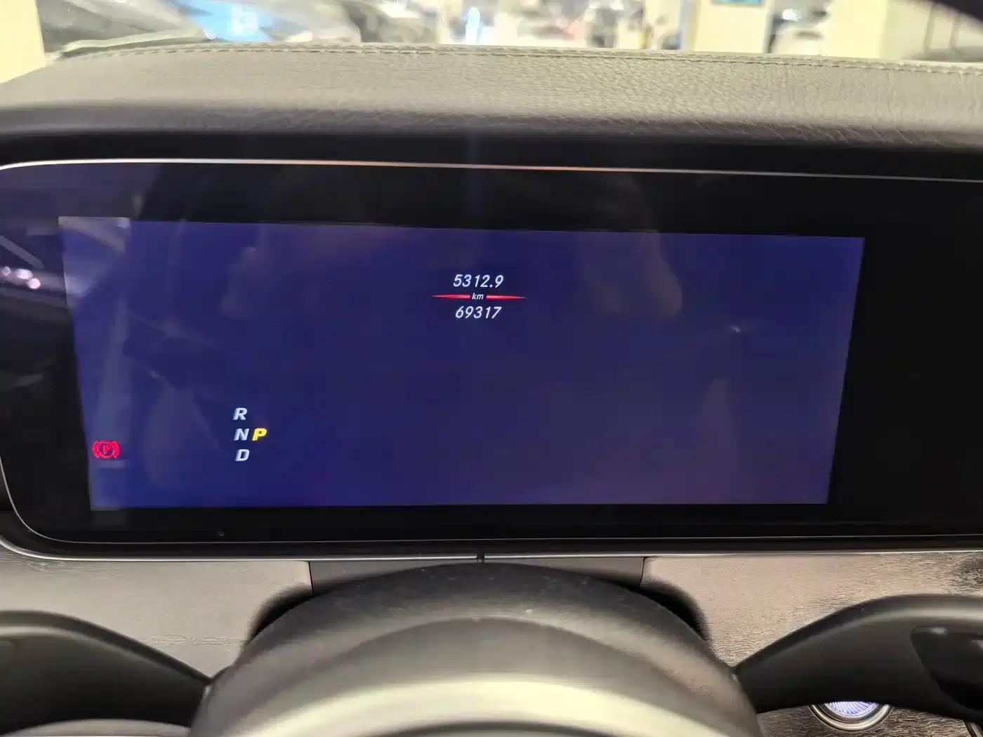 Mercedes-Benz CLS 2020 CLS 300 Luxury — миниатюра 9
