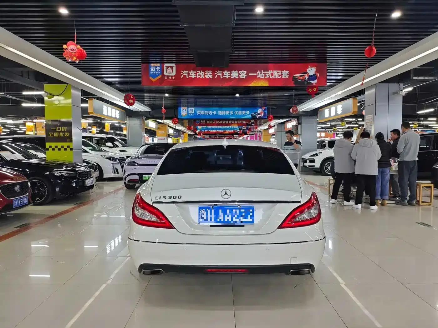 2012 Mercedes-Benz CLS 300 CGI — миниатюра 2