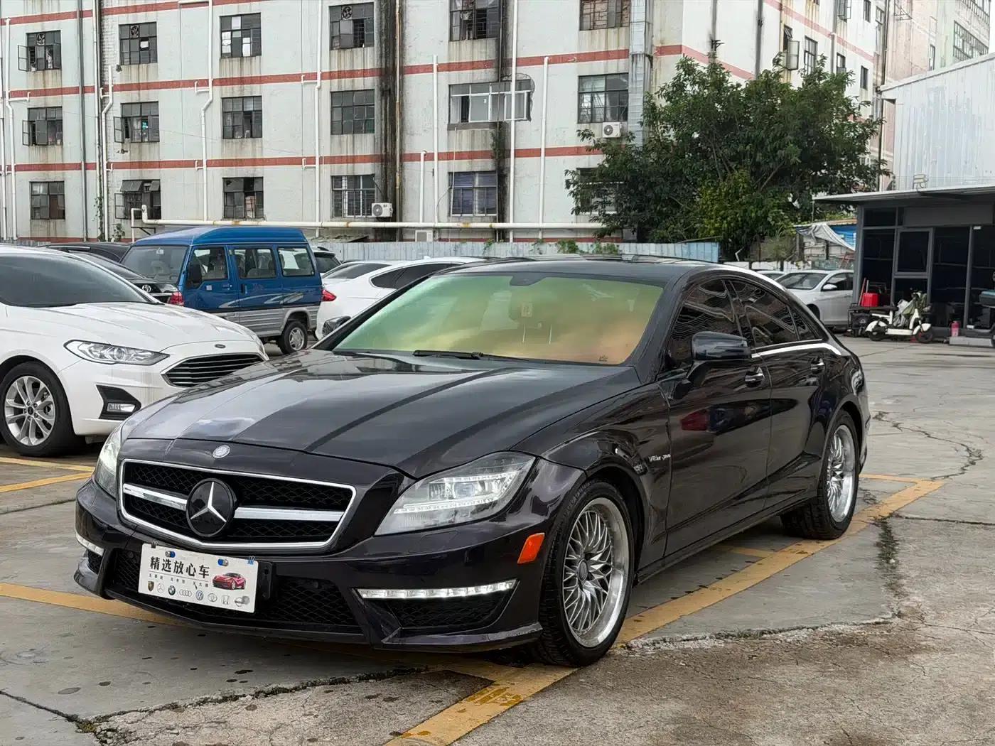 2012 Mercedes-Benz CLS 300 CGI — миниатюра 1