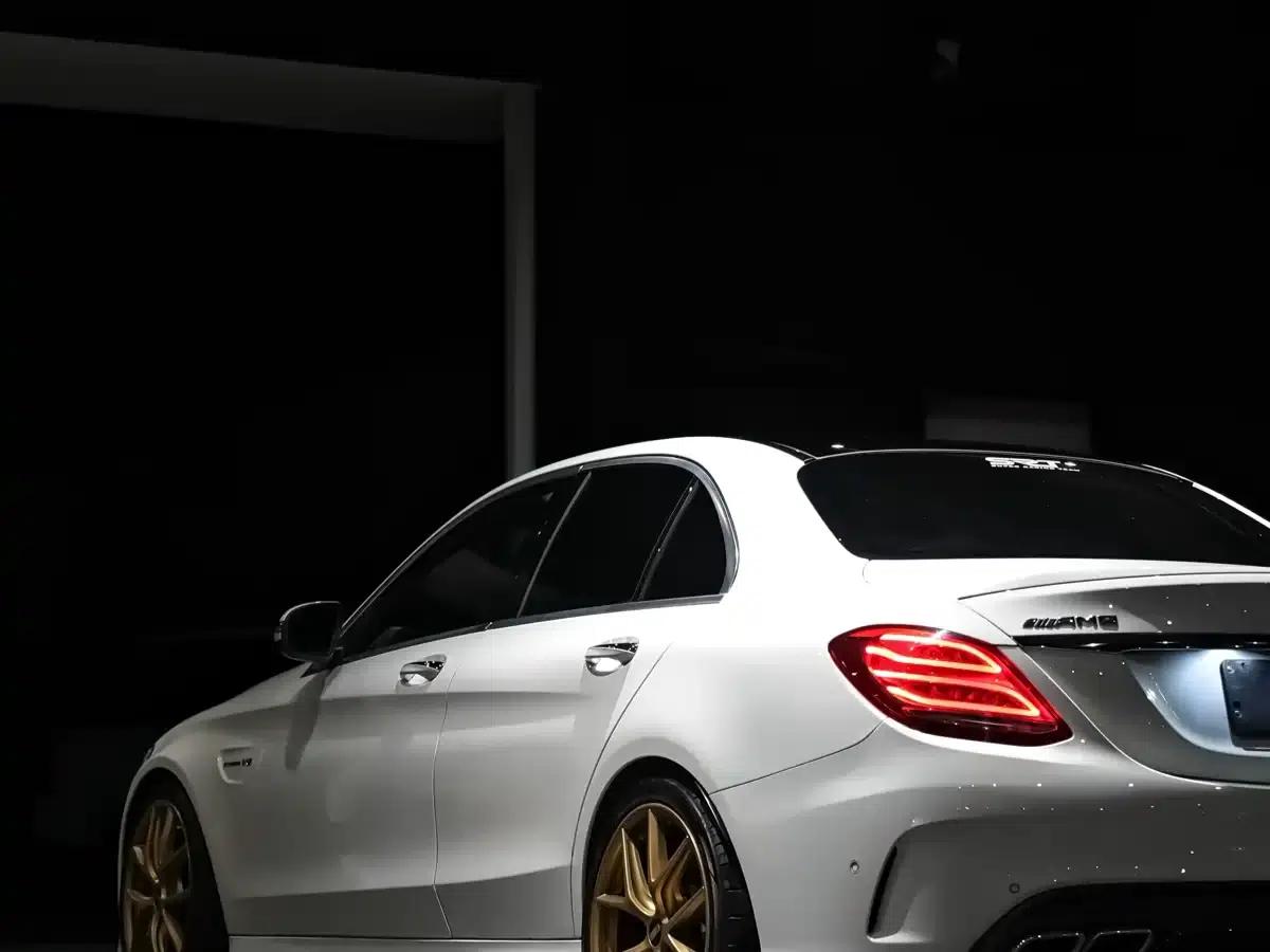 2015 Mercedes-Benz C-Class AMG C 63 — миниатюра 4
