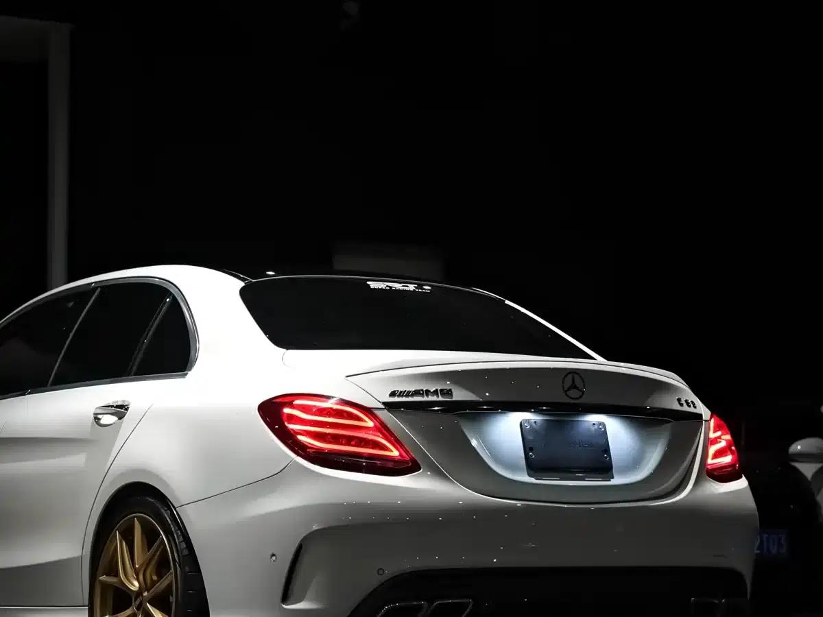 2015 Mercedes-Benz C-Class AMG C 63 — миниатюра 6