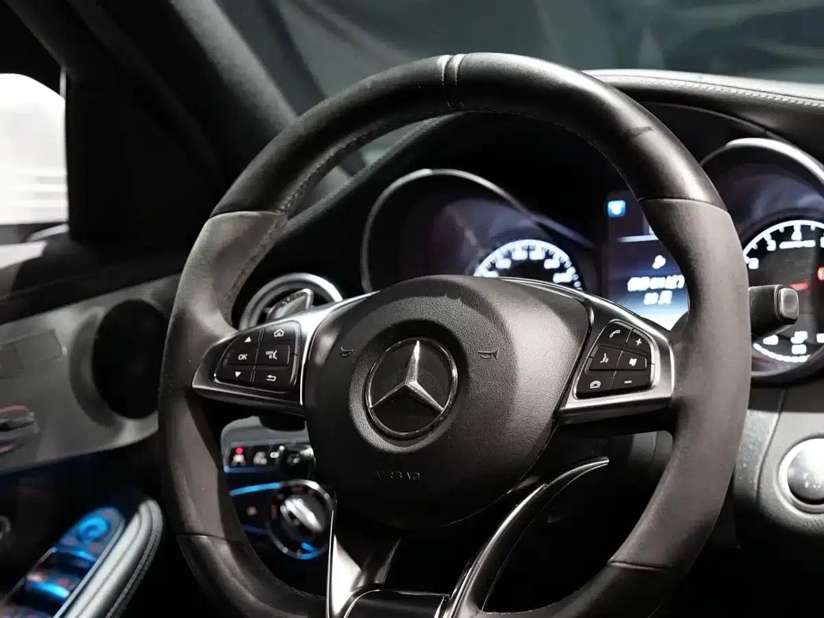 2015 Mercedes-Benz C-Class AMG C 63 — миниатюра 10