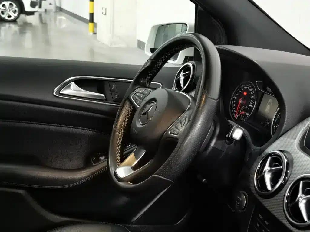 2017 Mercedes-Benz B-Class B 200 Dynamic — миниатюра 22
