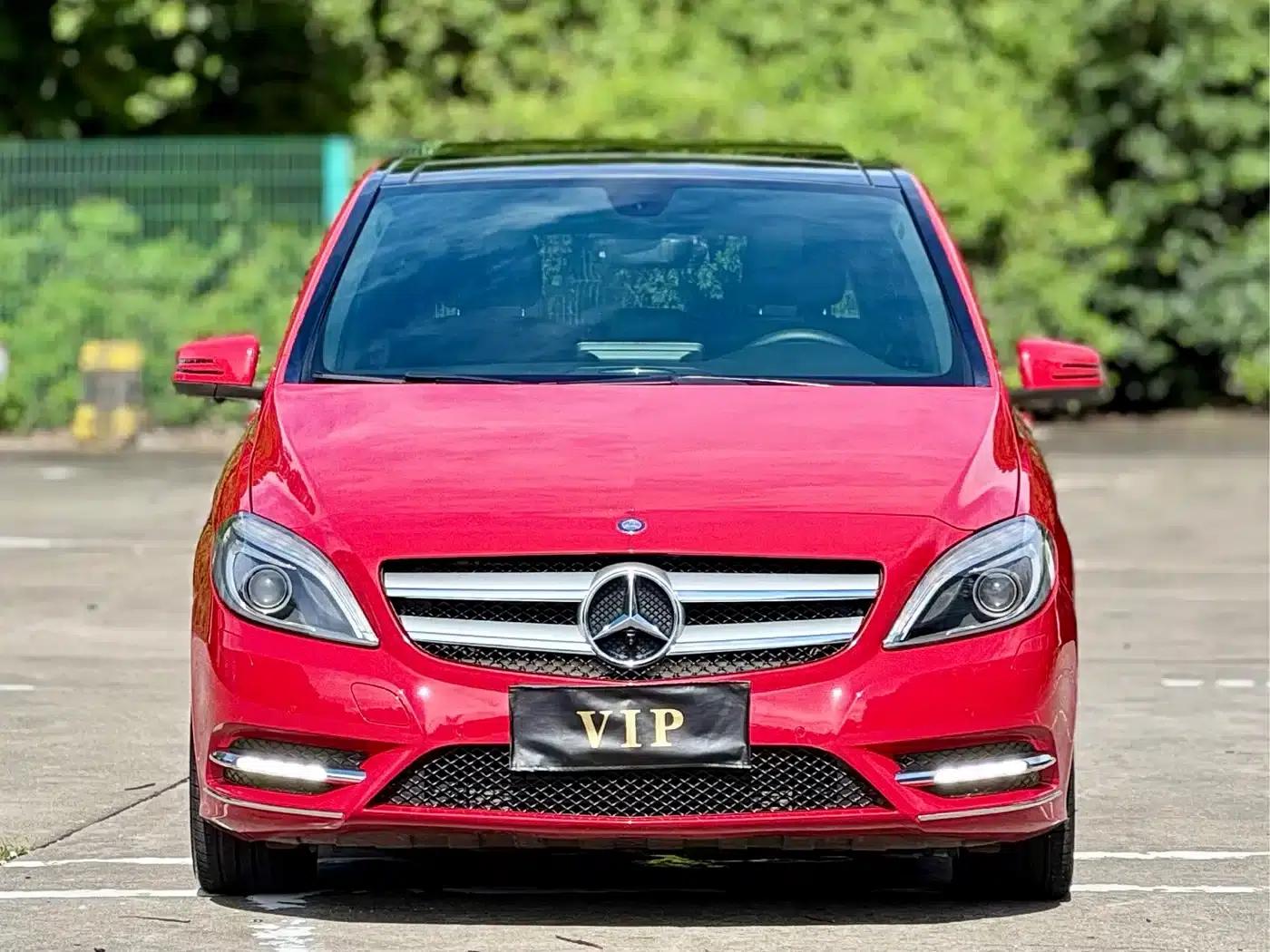 Mercedes-Benz B-Class 2015 B 200 Fashion Edition — миниатюра 2