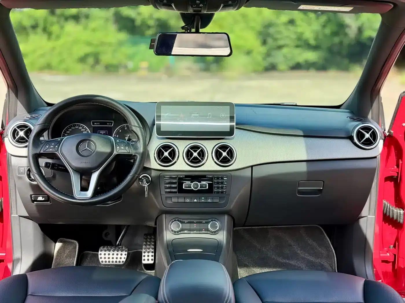 Mercedes-Benz B-Class 2015 B 200 Fashion Edition — миниатюра 11