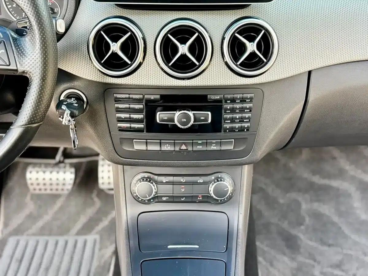 Mercedes-Benz B-Class 2015 B 200 Fashion Edition — миниатюра 10