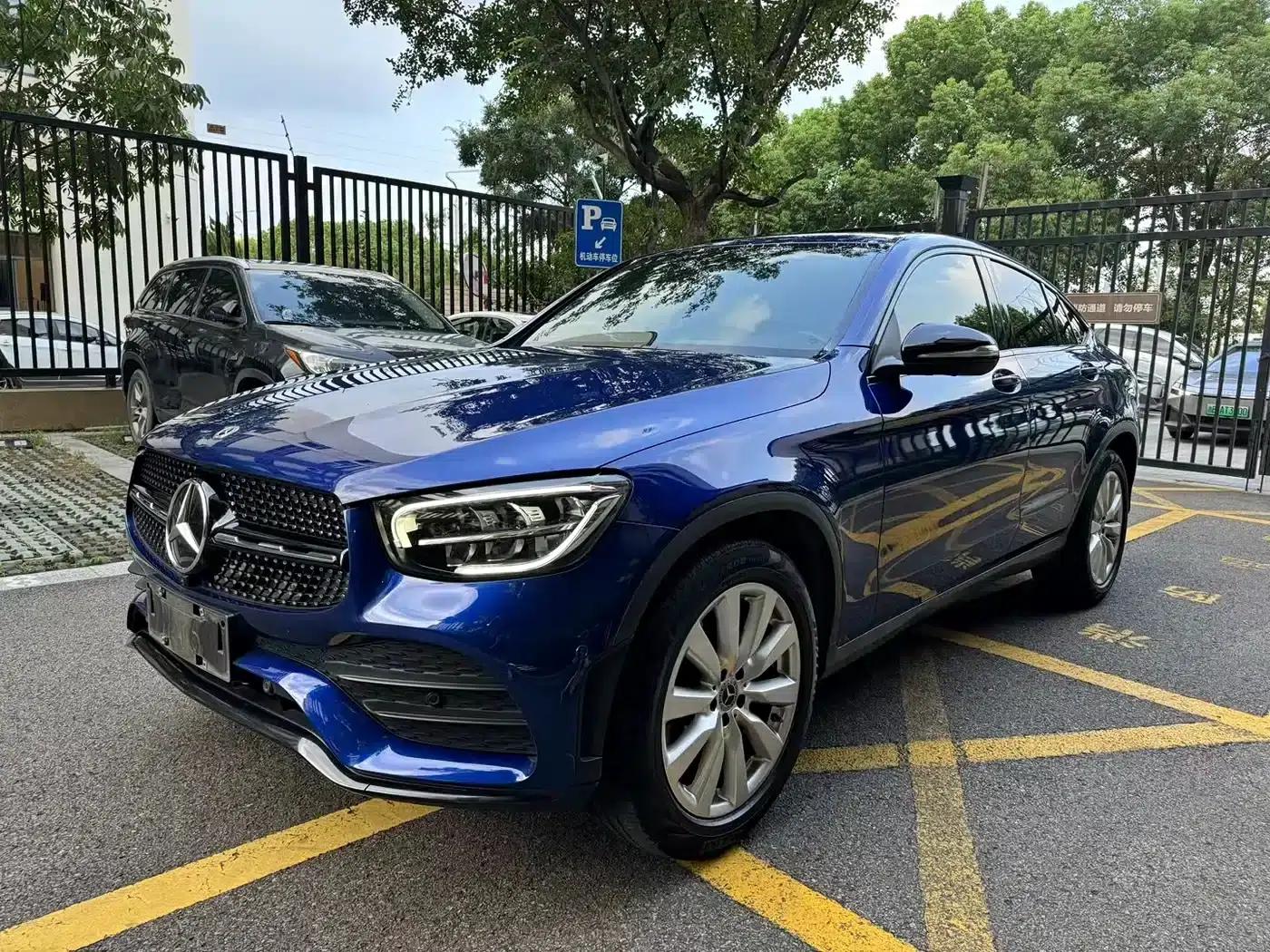 Mercedes-Benz GLC Coupe 2020 GLC 260 4MATIC Coupe SUV — миниатюра 1