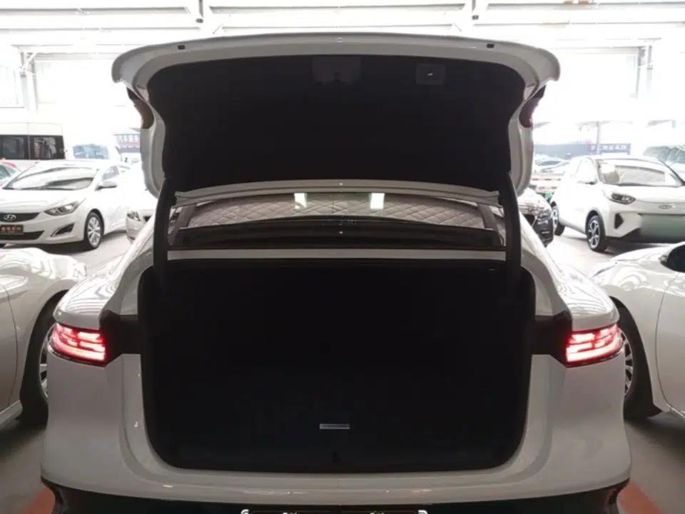 VOYAH PASSION 2024 PHEV Four-Wheel Drive Ultra-Long Range Flagship Model — миниатюра 22