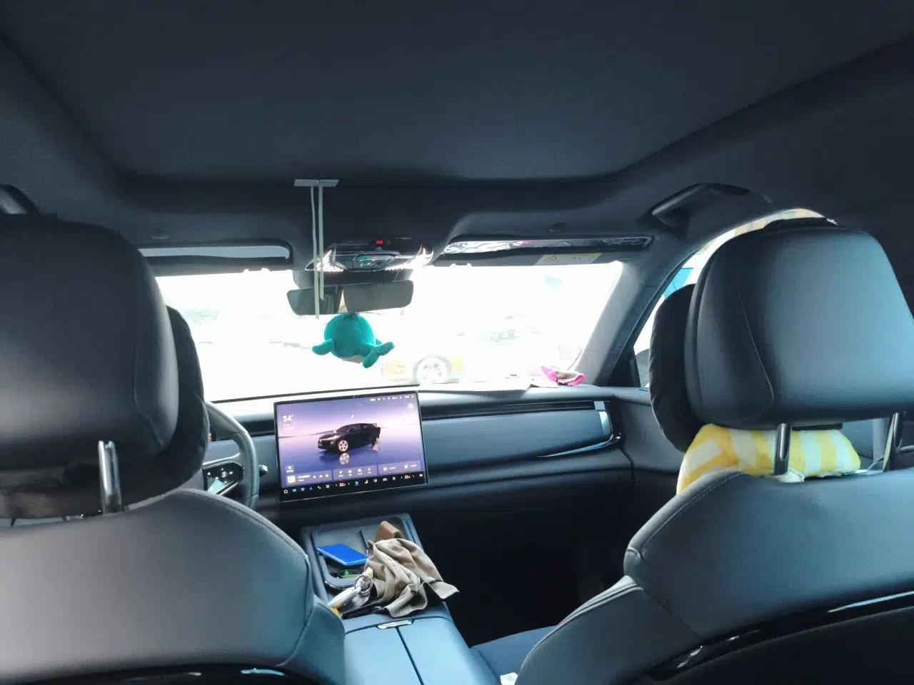 VOYAH COURAGE 2024 Long-Range Supercharge Edition — миниатюра 18