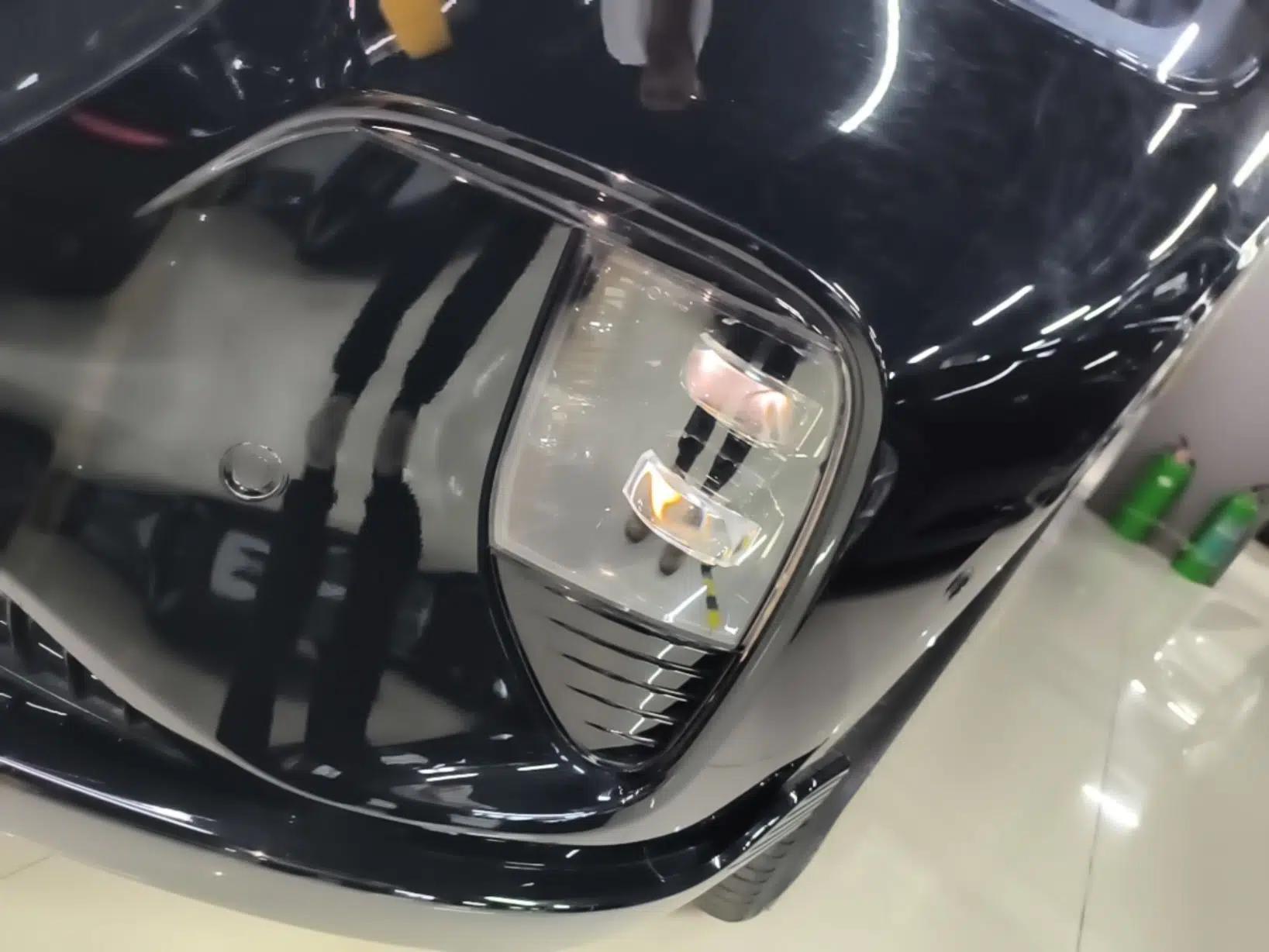 VOYAH COURAGE 2025 Model Four-Wheel-Drive Qiankun Edition — миниатюра 8