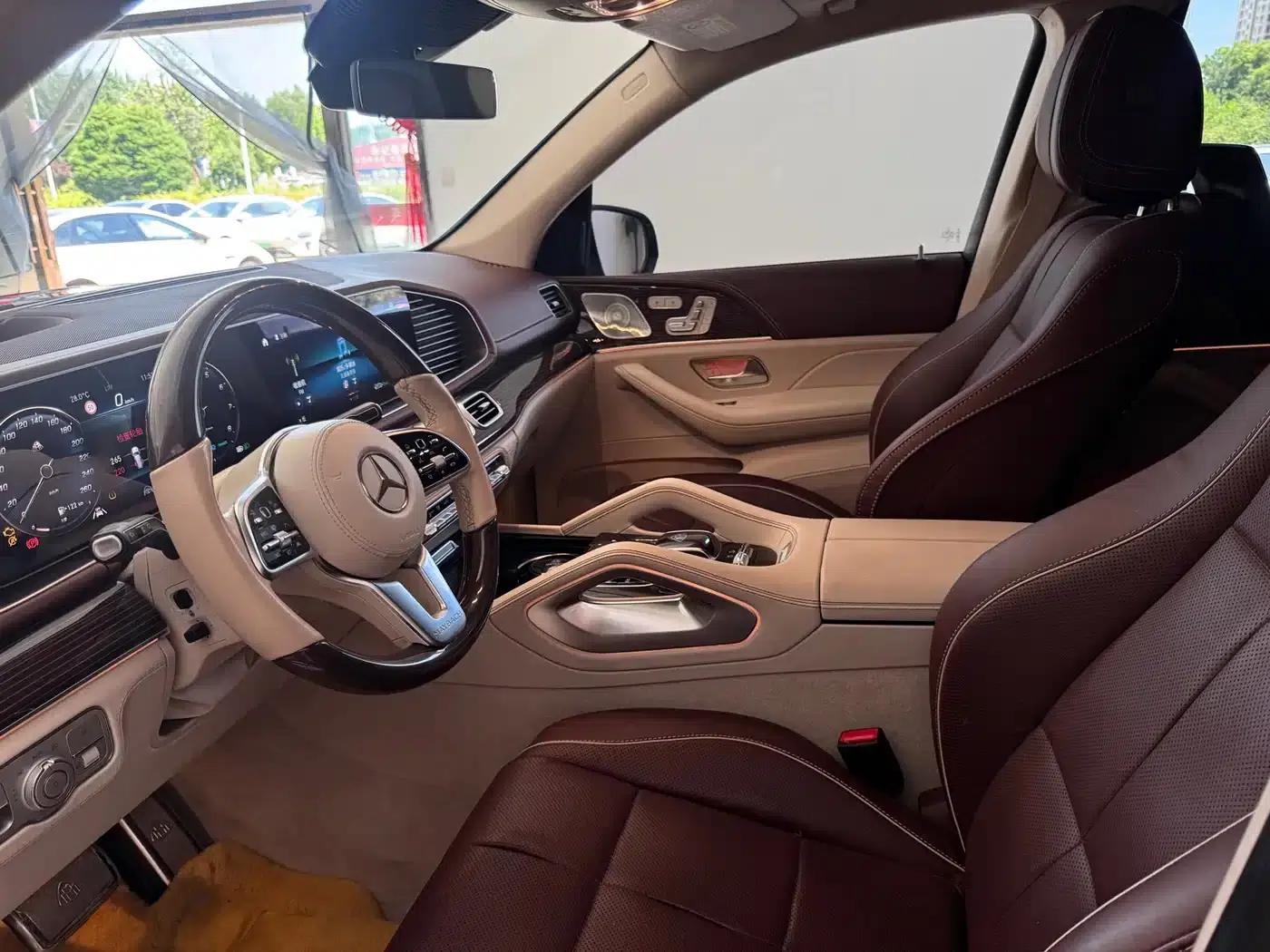2022 Maybach GLS 600 4MATIC Elegant Edition — миниатюра 7