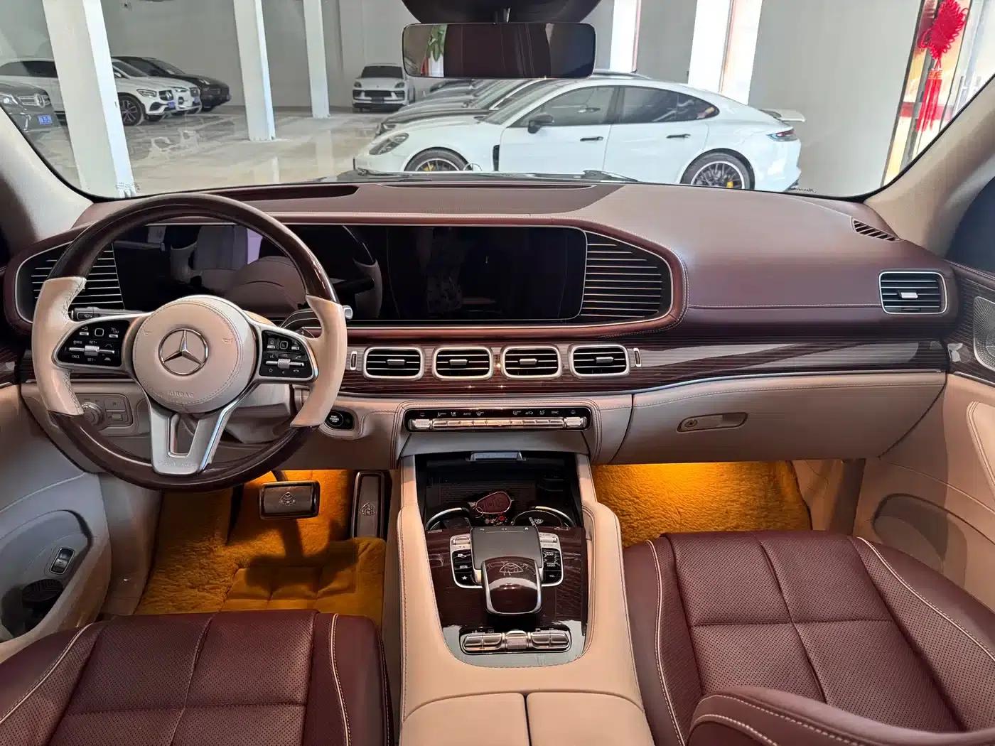 2022 Maybach GLS 600 4MATIC Elegant Edition — миниатюра 10