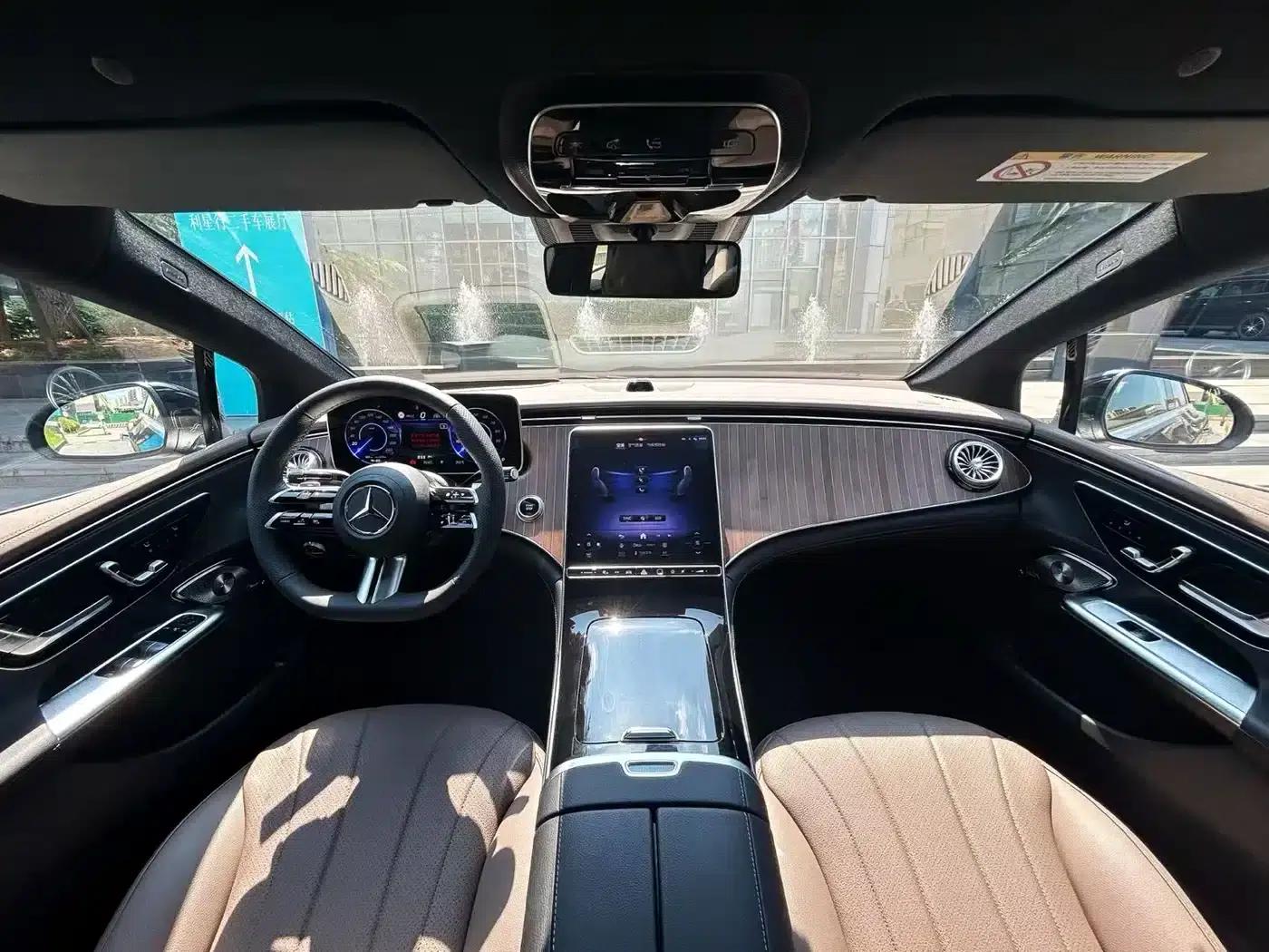 Mercedes-Benz EQE 2025 500 4MATIC Luxury Edition — миниатюра 10