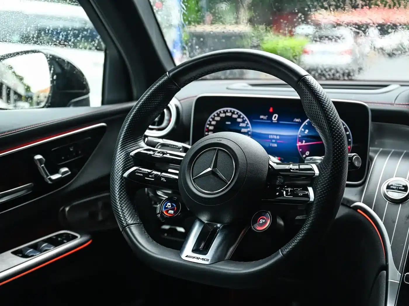 2025 Mercedes-Benz GLC AMG 43 4MATIC — миниатюра 12