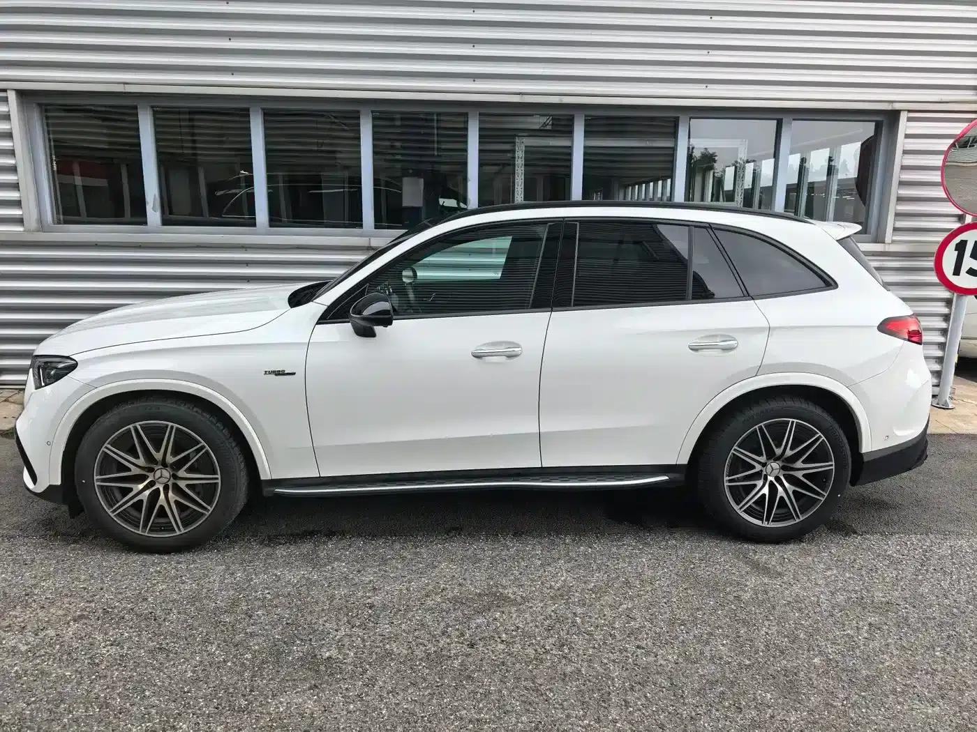 2025 Mercedes-Benz GLC AMG 43 4MATIC — миниатюра 3