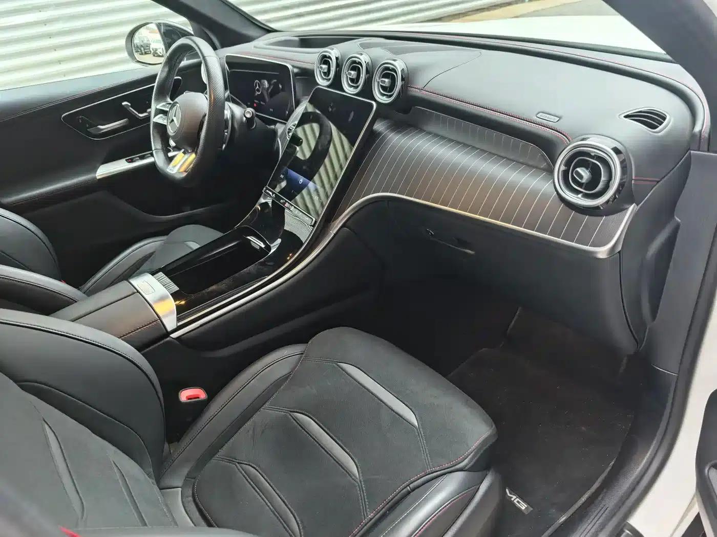 2025 Mercedes-Benz GLC AMG 43 4MATIC — миниатюра 8