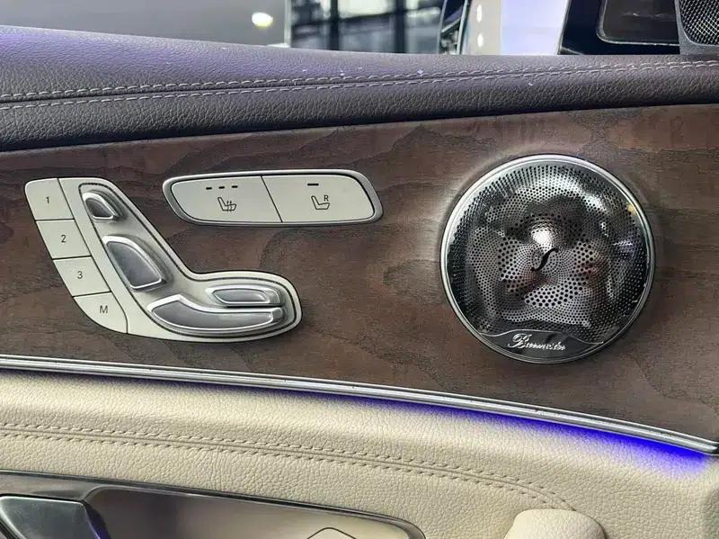 2016 Mercedes-Benz E-Class E 300 L Fashion Edition — миниатюра 8