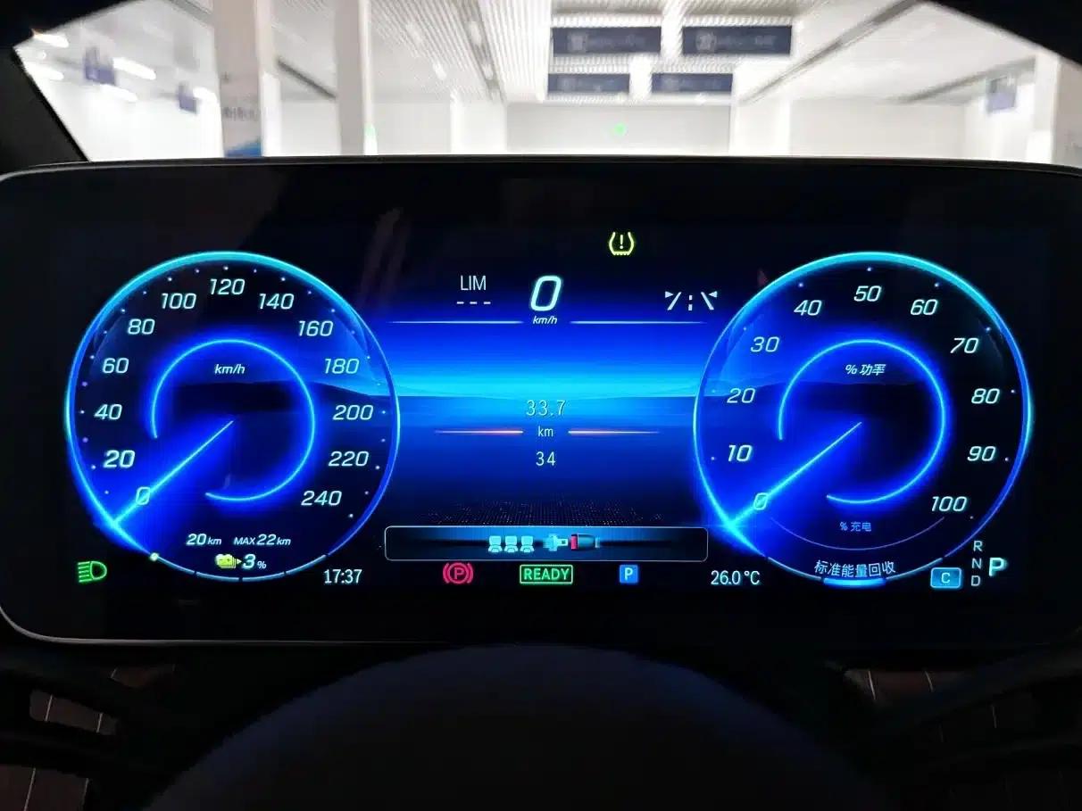 Mercedes-Benz EQE SUV 2024 500 4MATIC Pioneer Edition — миниатюра 10