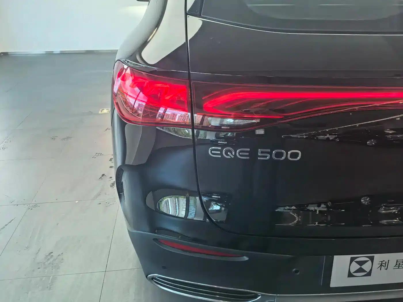 Mercedes-Benz EQE SUV 2024 500 4MATIC Pioneer Edition — миниатюра 11