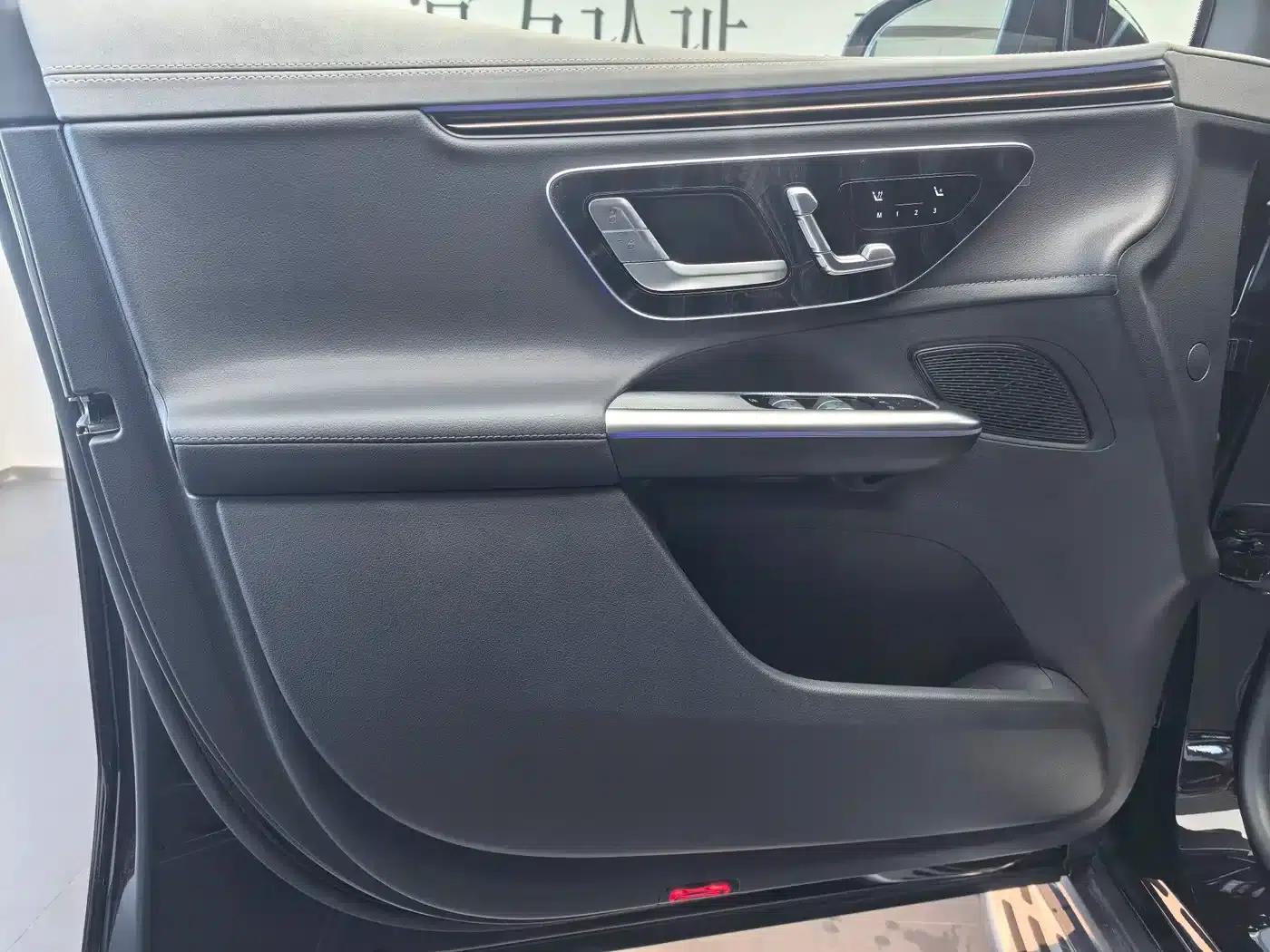 Mercedes-Benz EQE SUV 2024 500 4MATIC Pioneer Edition — миниатюра 6